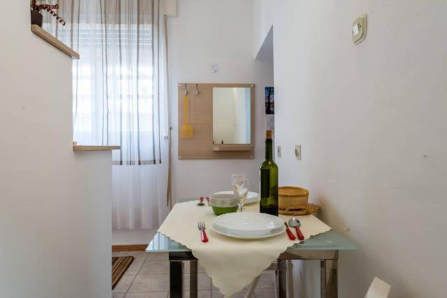 Apartments Lima Lazaneo Jelsa  Pokoj fotografie
